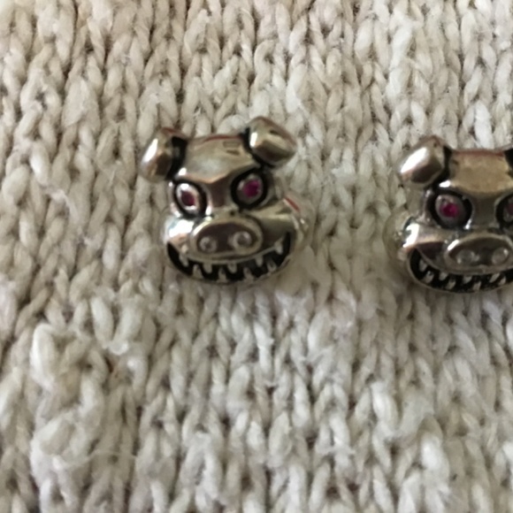 Gothic Pig earrings - Picture 2 of 5